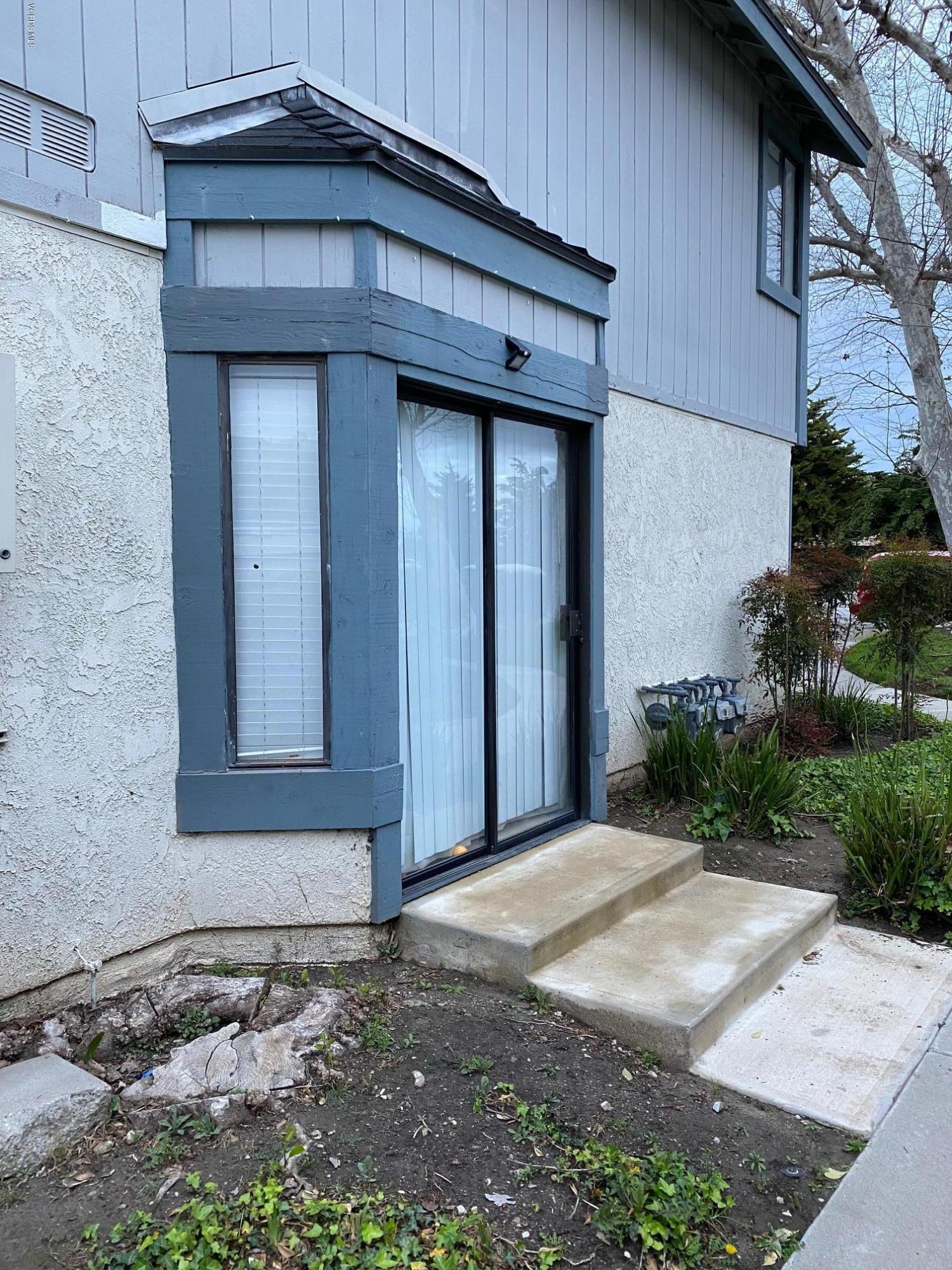 2011 East Bard Road Oxnard, CA 93033 - Photo 3 of 9 a front view of a house