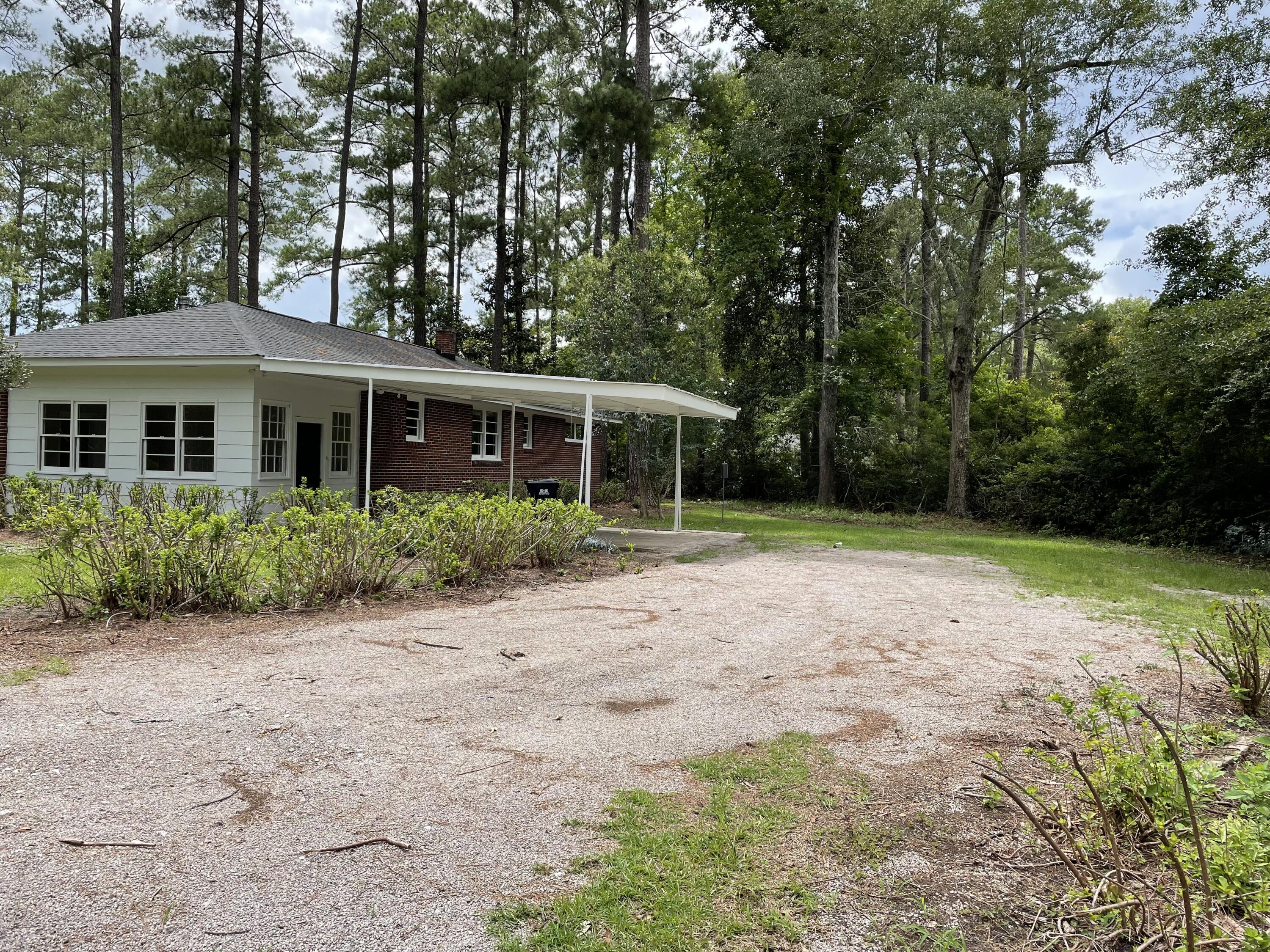406 Sharon Avenue Hampton, SC 29924 - Photo 19 of 21 IMG_2251