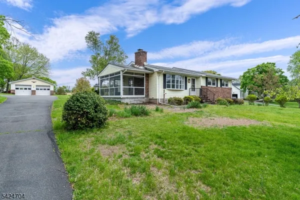$525,000 | 123 Lilac Drive, Lebanon, NJ 08833