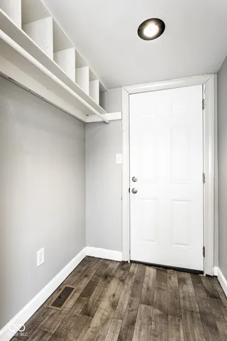 $2,300 | 1253 South East Street, Indianapolis, IN 46203