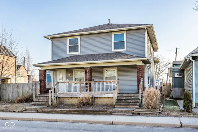 $2,300 | 1253 South East Street, Indianapolis, IN 46203