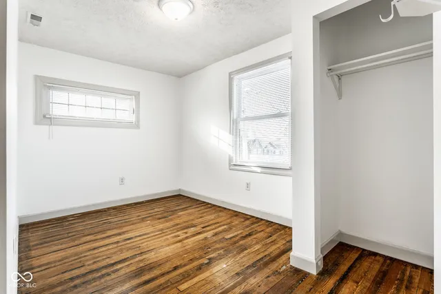 $2,300 | 1253 South East Street, Indianapolis, IN 46203