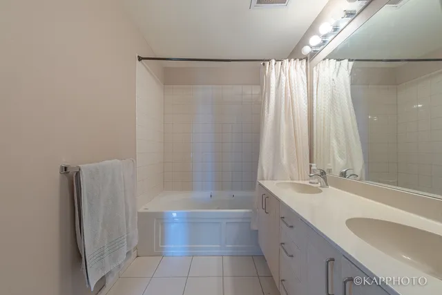 $2,980 | 1620 South Michigan Avenue, Unit 904, Chicago, IL 60616