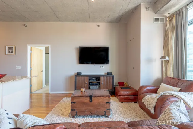 $2,980 | 1620 South Michigan Avenue, Unit 904, Chicago, IL 60616