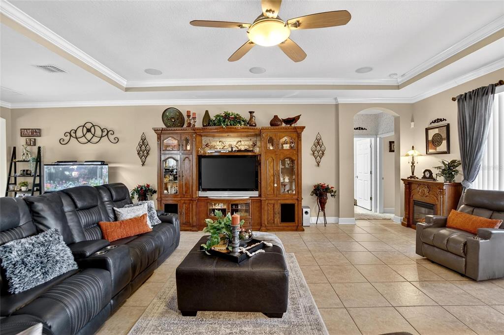 10232 Holland Road Riverview, FL 33578 - Photo 26 of 62
