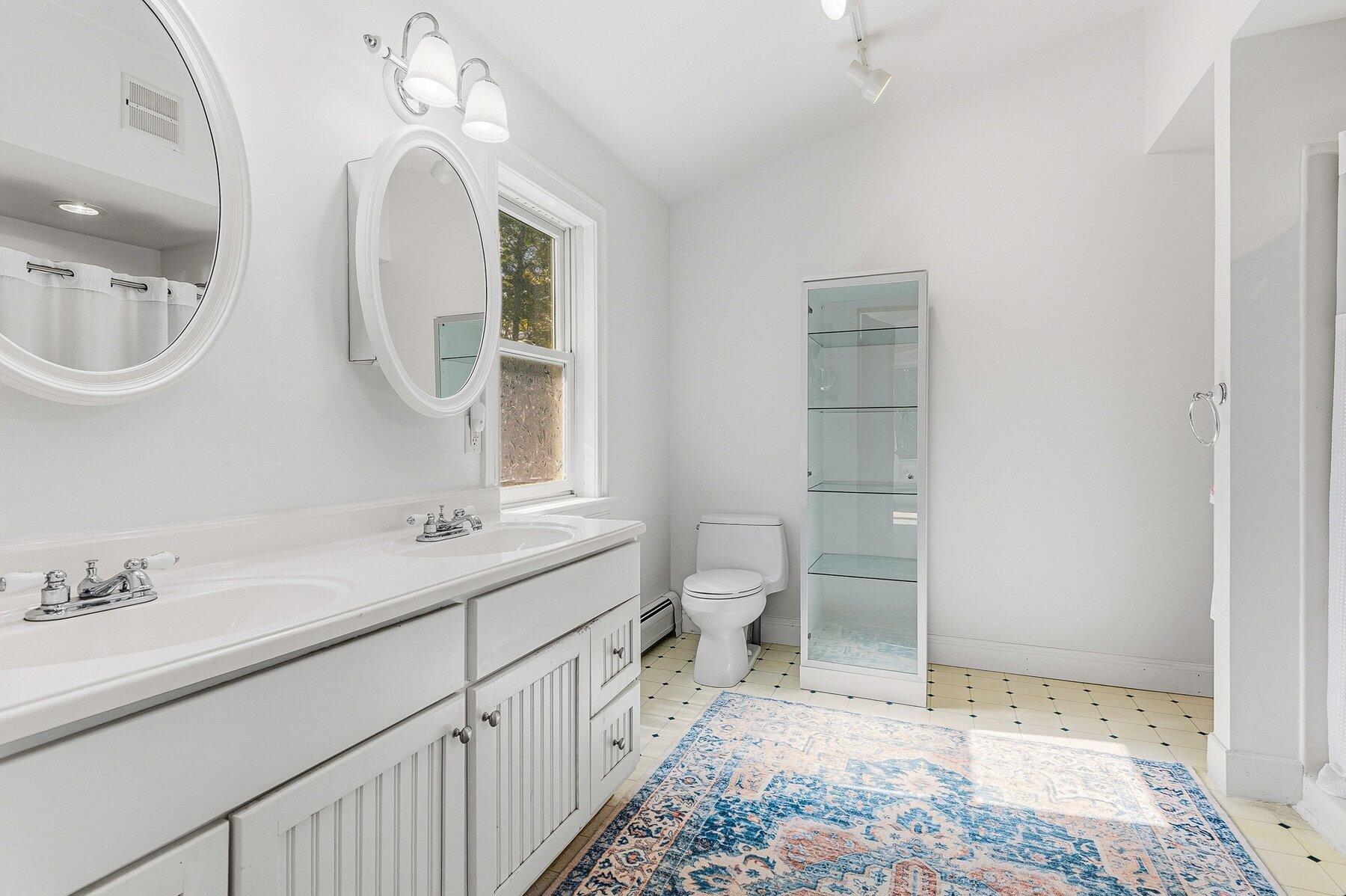 27 Pocahontas Road Kittery, ME 03905 - Photo 39 of 42 Other view of Primary bath 2nd floor