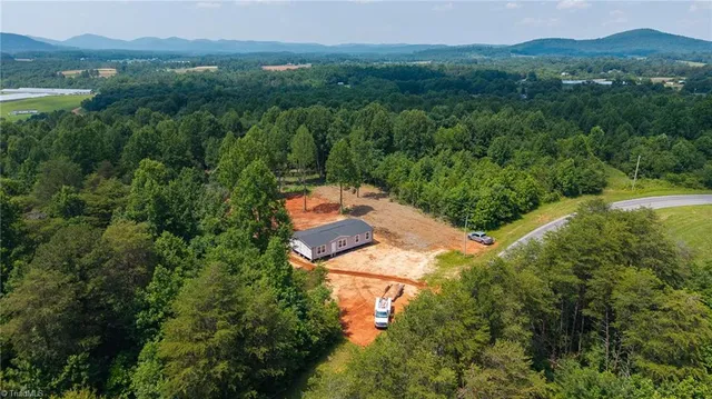$349,900 | 1853 Hill River Road, Hiddenite, NC 28636