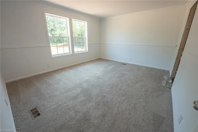 $289,900 | 1853 Hill River Road, Hiddenite, NC 28636