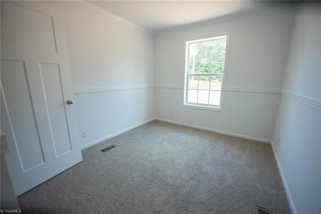 $289,900 | 1853 Hill River Road, Hiddenite, NC 28636