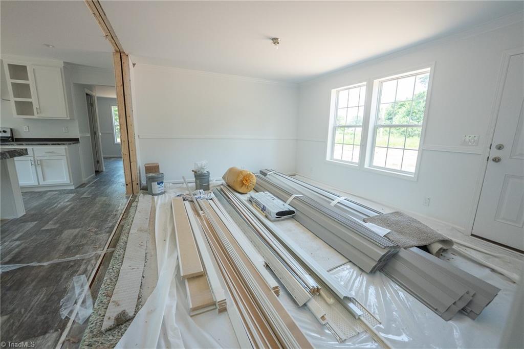 1853 Hill River Road Hiddenite, NC 28636 - Photo 5 of 44