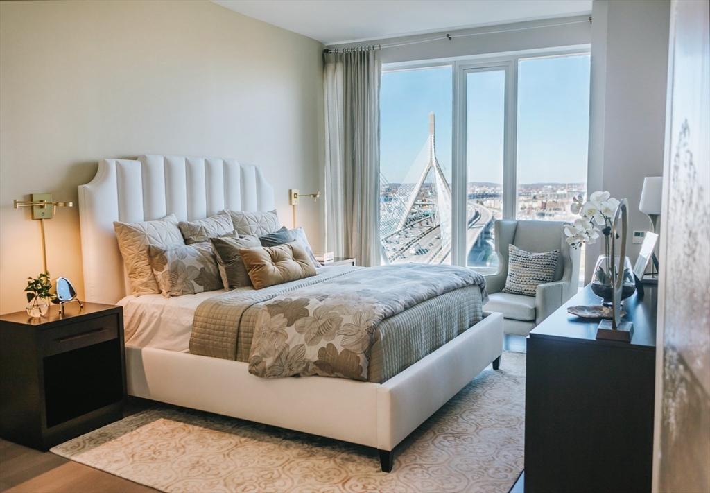 100 Lovejoy Wharf, Unit PH3E Boston, MA 02114 - Photo 3 of 24