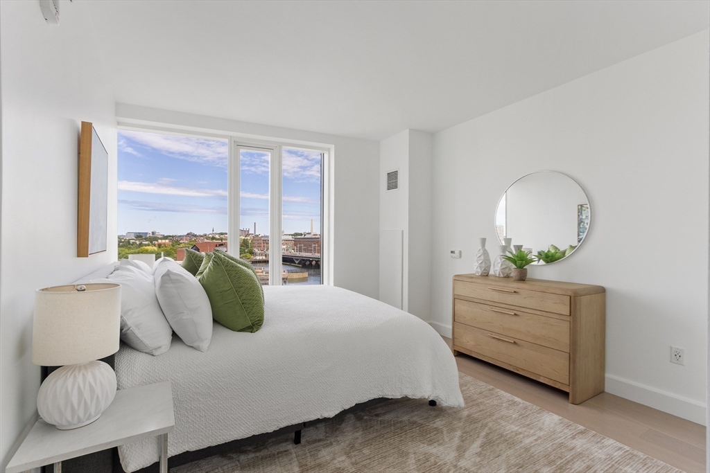 100 Lovejoy Wharf, Unit PH3E Boston, MA 02114 - Photo 7 of 24