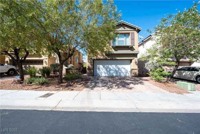 $495,000 | 10536 Laurelwood Lake Avenue, Las Vegas, NV 89166