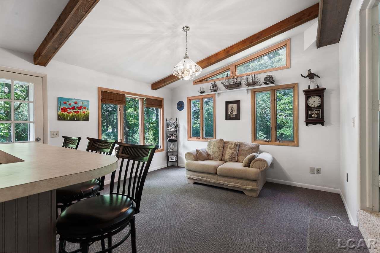 13563 Sharon Hollow Road Manchester, MI 48158 - Photo 5 of 40