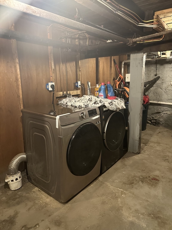 48 E Street Lowell, MA 01851 - Photo 10 of 14 a utility room with dryer and washer