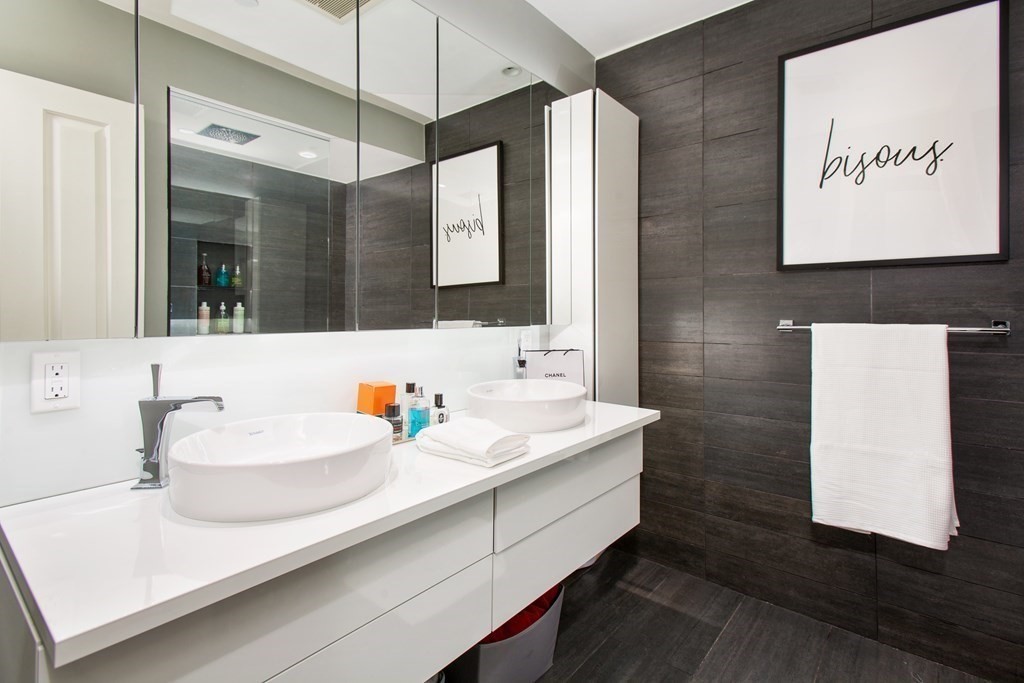 112 West Concord Street, Unit 2 Boston, MA 02118 - Photo 6 of 12