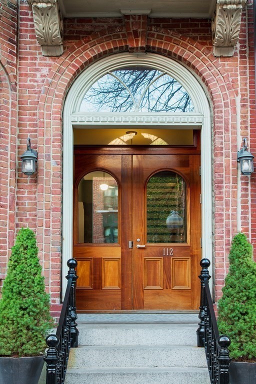112 West Concord Street, Unit 2 Boston, MA 02118 - Photo 10 of 12