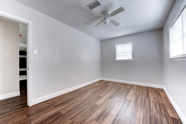 $1,250 | 1209 Cabell Street, Houston, TX 77022