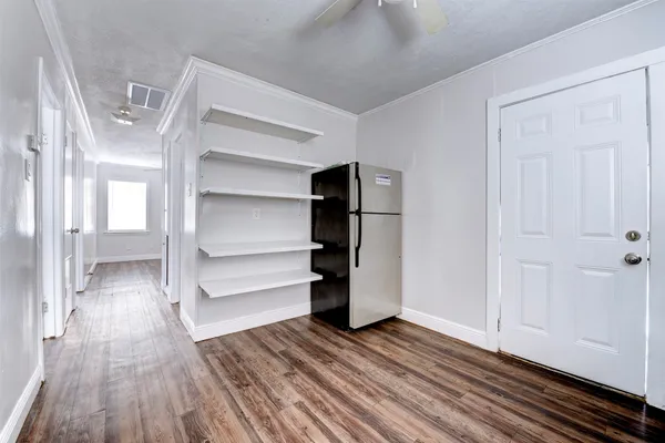 $1,250 | 1209 Cabell Street, Houston, TX 77022