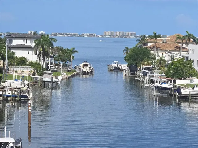 $559,500 | 1709 North Tamiami Trail, Unit 514, Sarasota, FL 34234