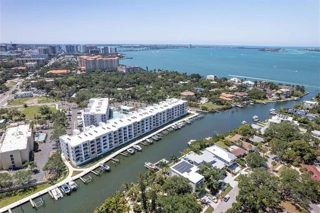 $559,500 | 1709 North Tamiami Trail, Unit 514, Sarasota, FL 34234