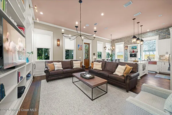 $2,525,000 | 11 Mitchell Street, Cocoa, FL 32922