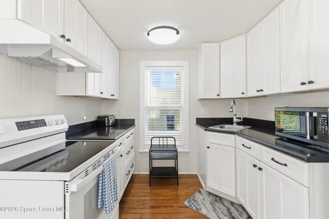 $2,590,000 | 11 Mitchell Street, Cocoa, FL 32922