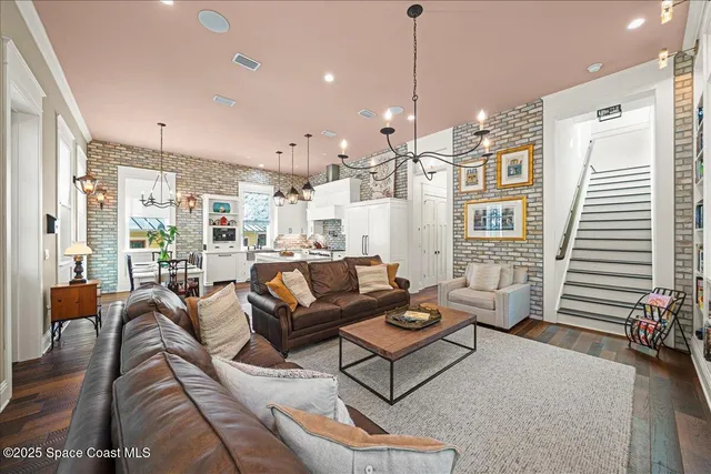 $2,590,000 | 11 Mitchell Street, Cocoa, FL 32922