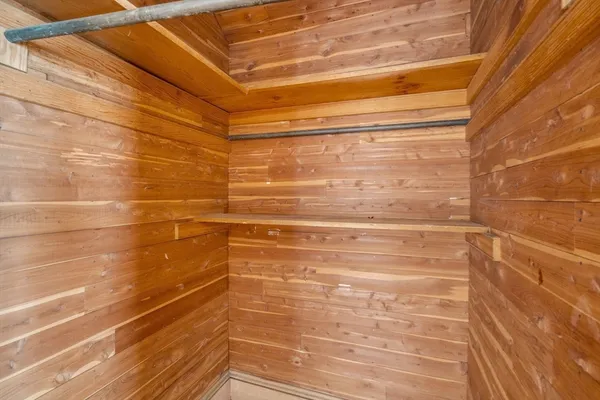 $1,500 | 9 Elmwood Street, Worcester, MA 01602