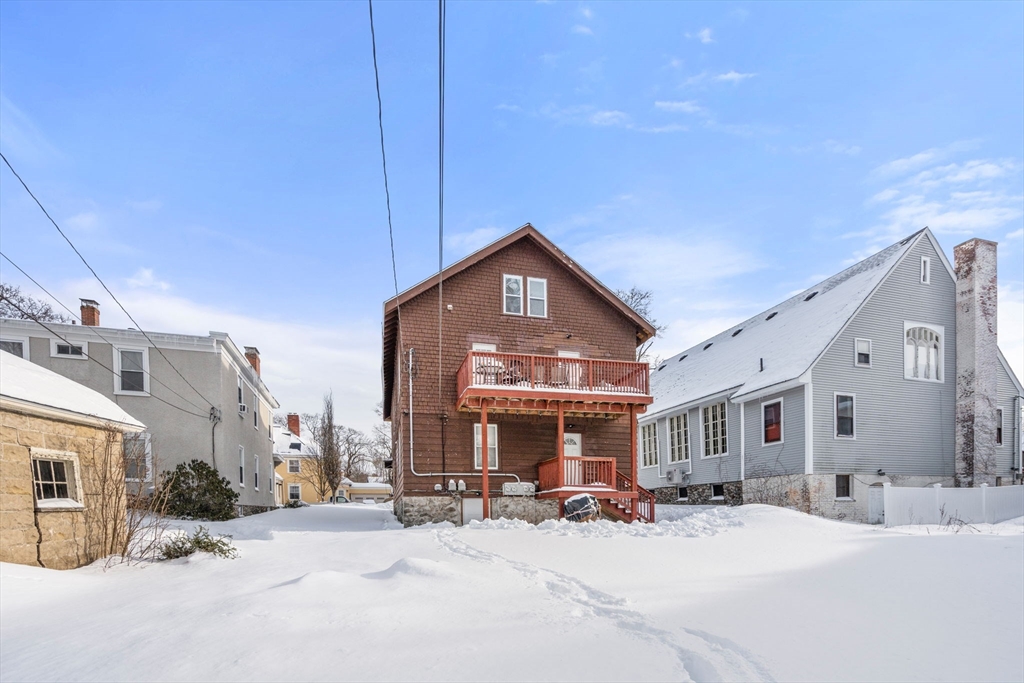 9 Elmwood Street Worcester, MA 01602 - Photo 25 of 29