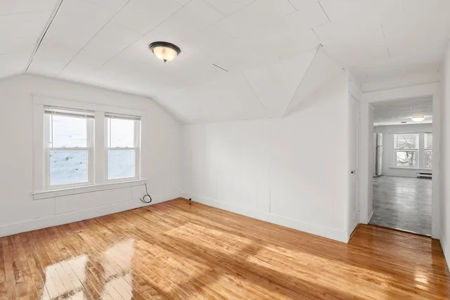 $1,500 | 9 Elmwood Street, Worcester, MA 01602