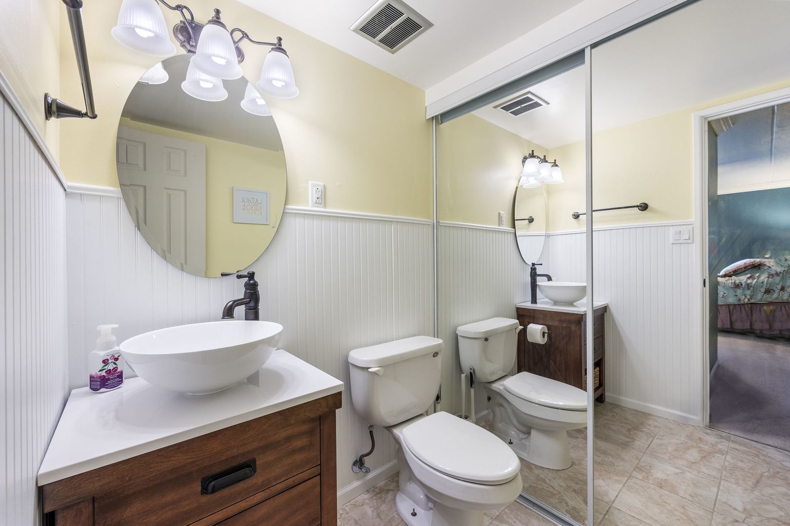 7930 Woodglen Lane, Unit 204 Downers Grove, IL 60516 - Photo 11 of 15