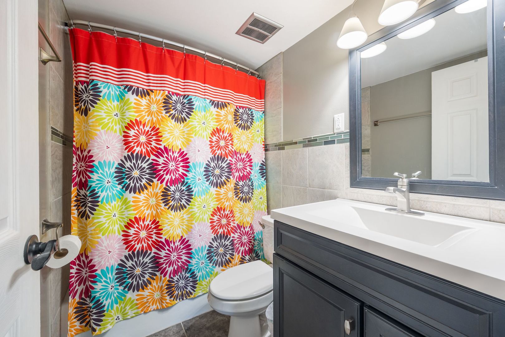 7930 Woodglen Lane, Unit 204 Downers Grove, IL 60516 - Photo 13 of 15