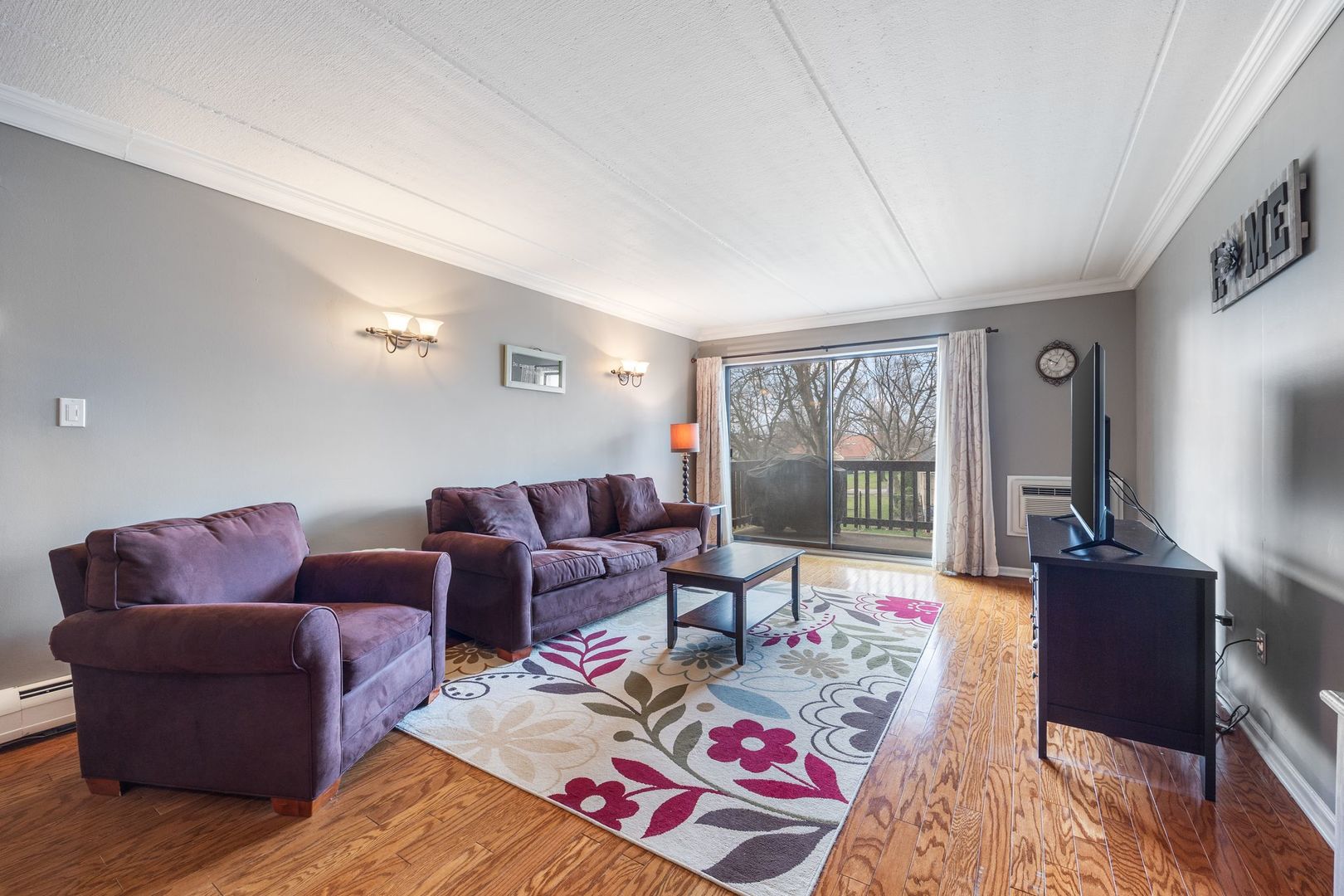 7930 Woodglen Lane, Unit 204 Downers Grove, IL 60516 - Photo 2 of 15