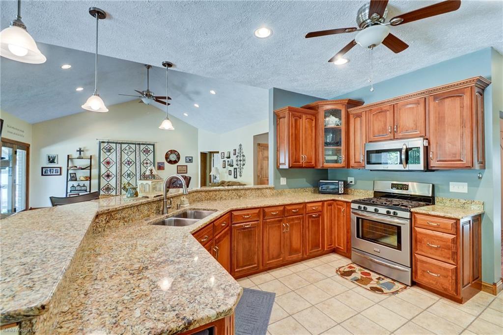 2535 South Conservation Club Road Morgantown, IN 46160 - Photo 5 of 24 Gallery Image 5