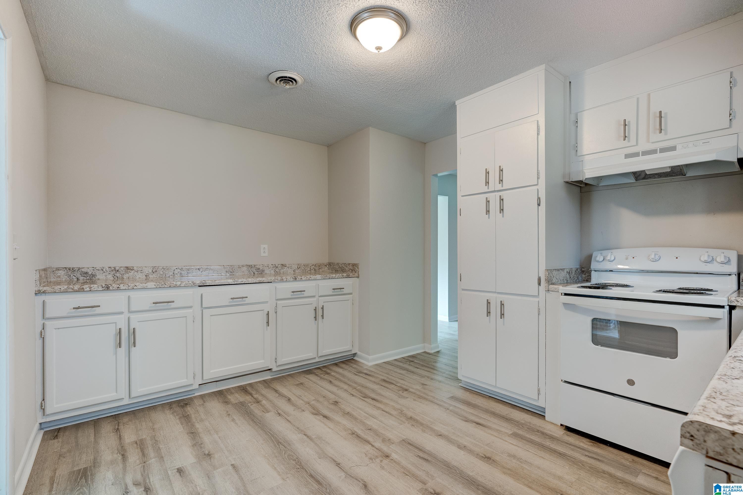 690 Dates Circle Bessemer, AL 35023 - Photo 10 of 23