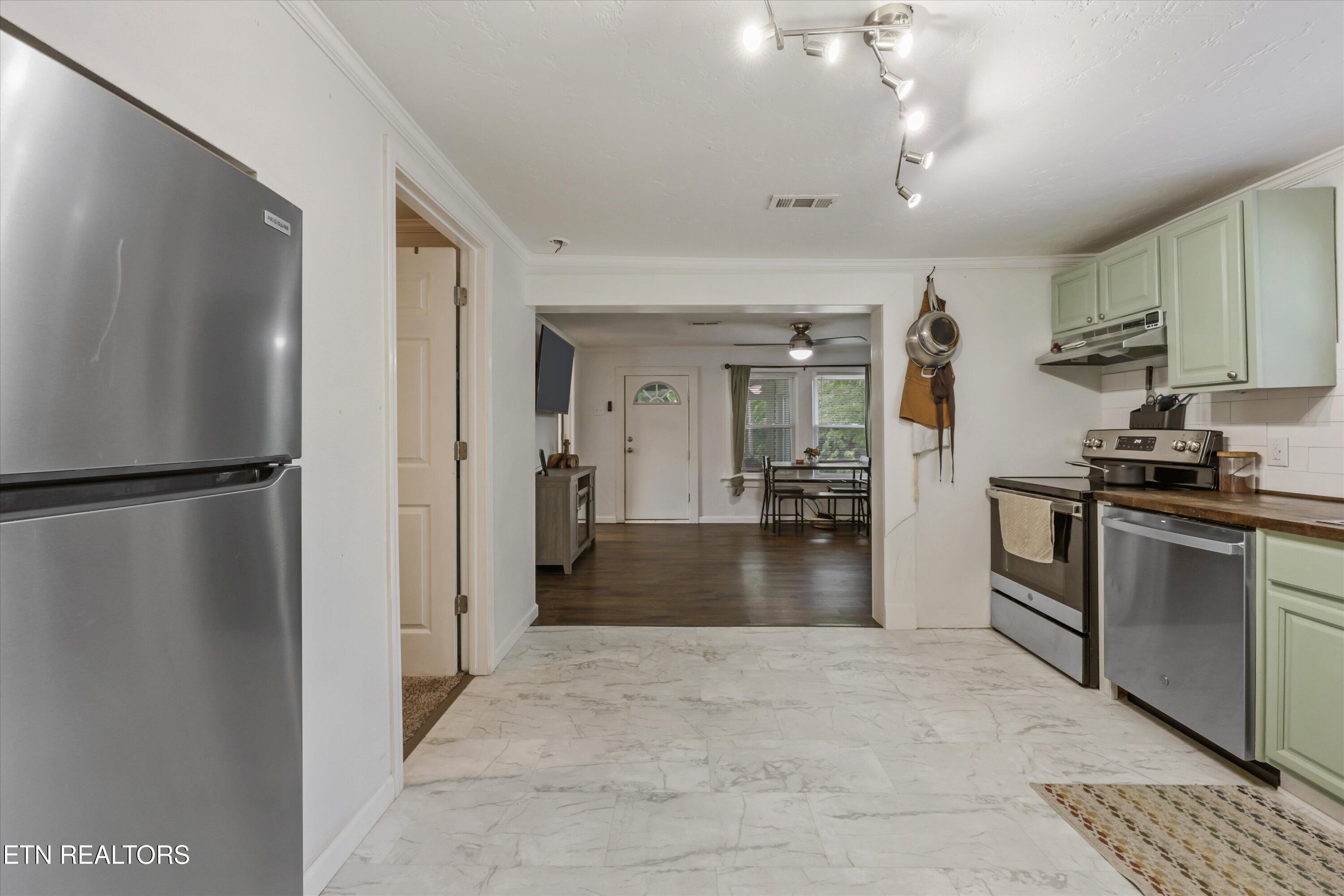 1306 Montvale Station Road Maryville, TN 37803 - Photo 15 of 30 19-1306 Montvale Rd 26