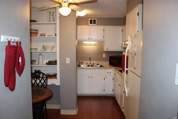 $116,000 | 1100 Erie Avenue, Unit 501, Evansville, IN 47715