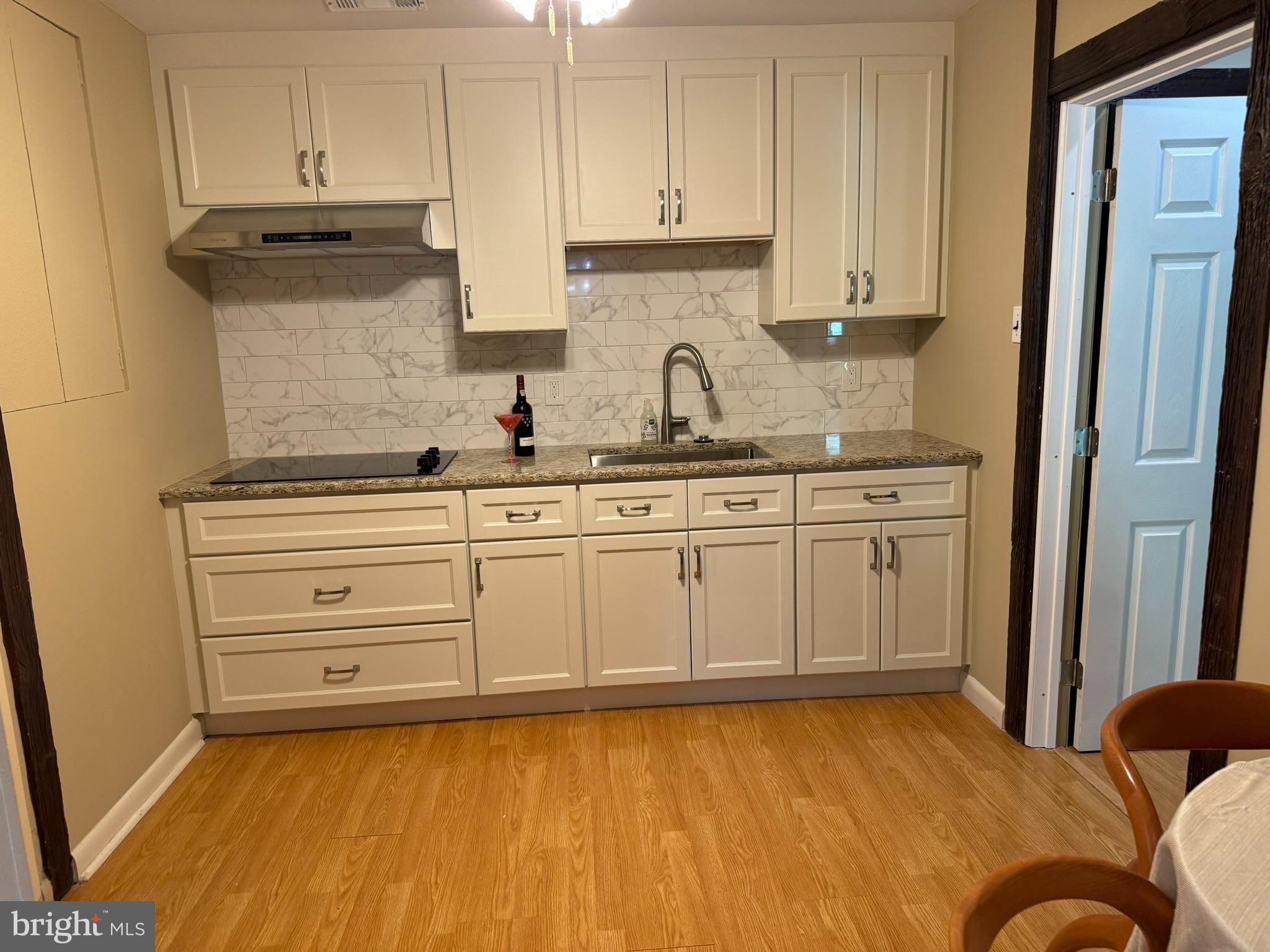 417 Wingate Road Huntingdon Valley, PA 19006 - Photo 12 of 25 Kitchen