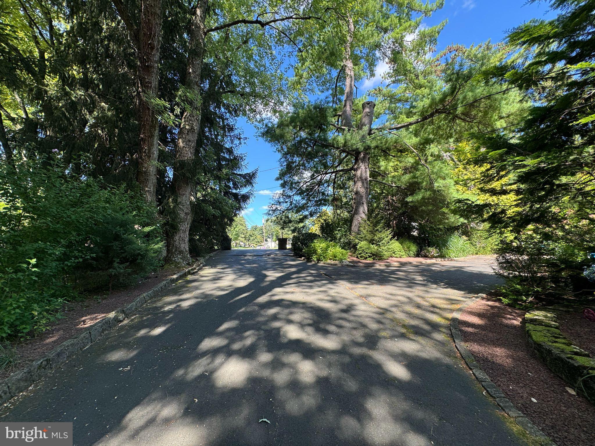 417 Wingate Road Huntingdon Valley, PA 19006 - Photo 18 of 25