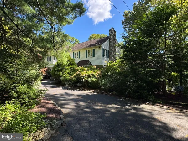 $1,999 | 417 Wingate Road, Huntingdon Valley, PA 19006