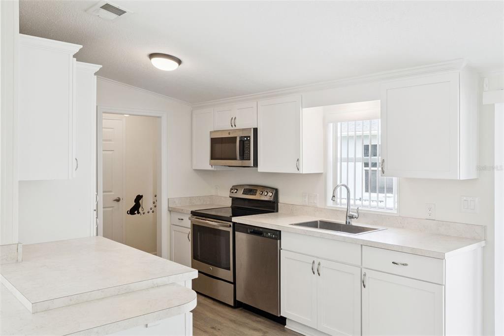 175 Coleman Street Edgewater, FL 32141 - Photo 11 of 39