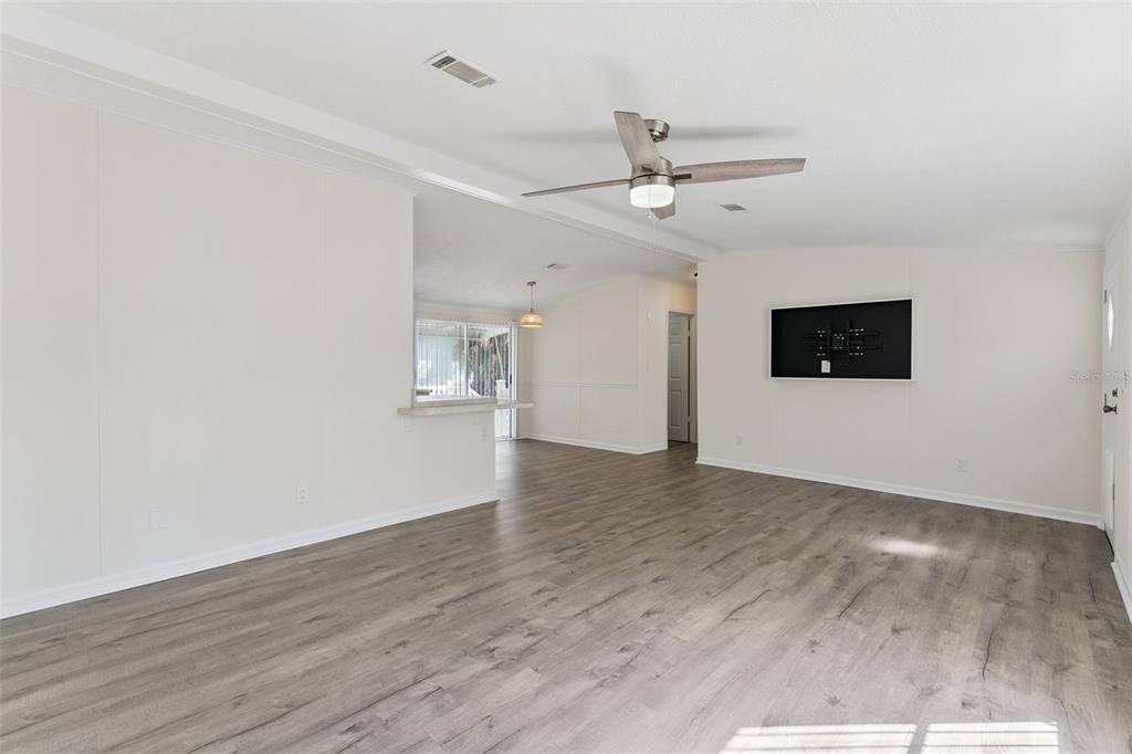 175 Coleman Street Edgewater, FL 32141 - Photo 7 of 39