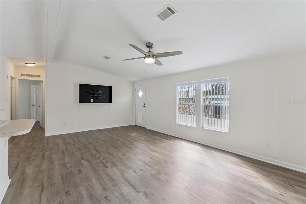 175 Coleman Street Edgewater, FL 32141 - Photo 8 of 39