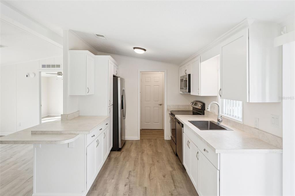 175 Coleman Street Edgewater, FL 32141 - Photo 9 of 39