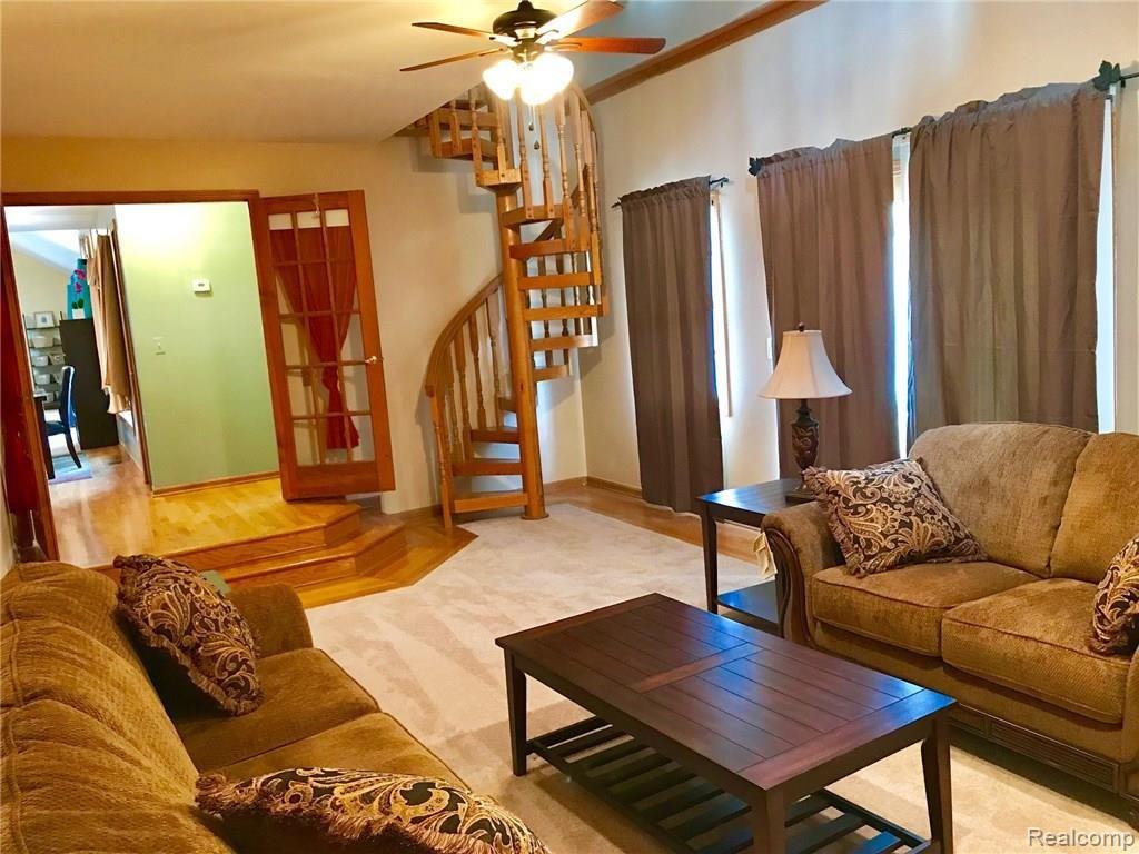 817 Wilwood Road Rochester Hills, MI 48309 - Photo 19 of 44