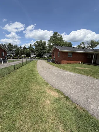 $1,500 | 1010 Bradyville Pike, Murfreesboro, TN 37130