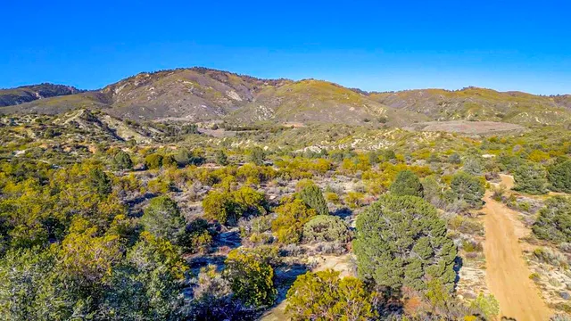 $3,333,000 | 55012 Roadrunner Way, Anza, CA 92539