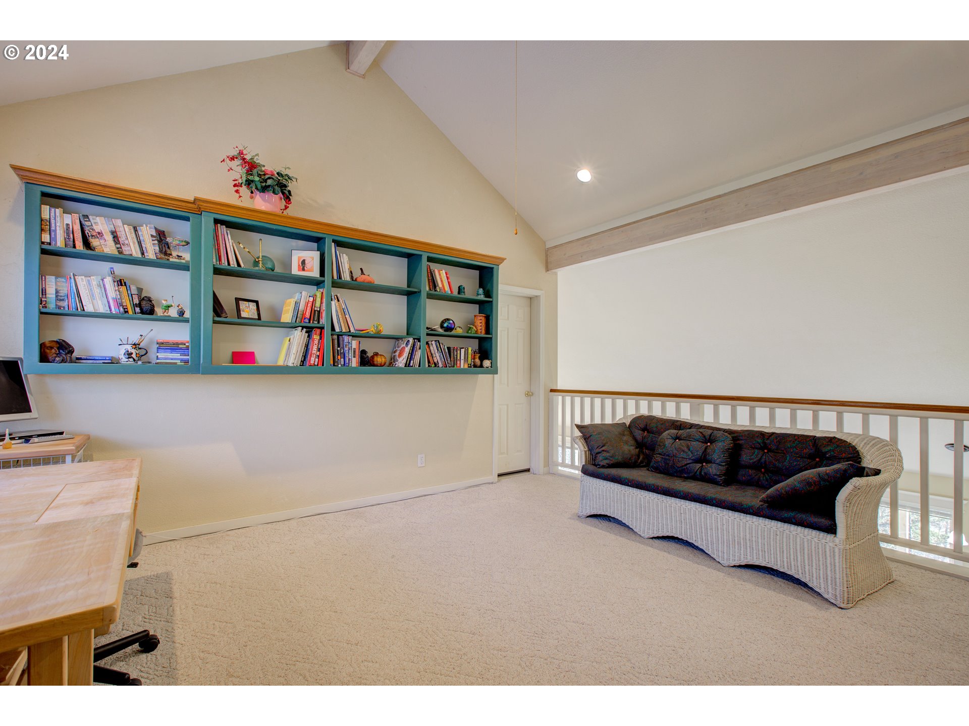 14115 North Bank Road Roseburg, OR 97470 - Photo 20 of 48 Gallery Image 20