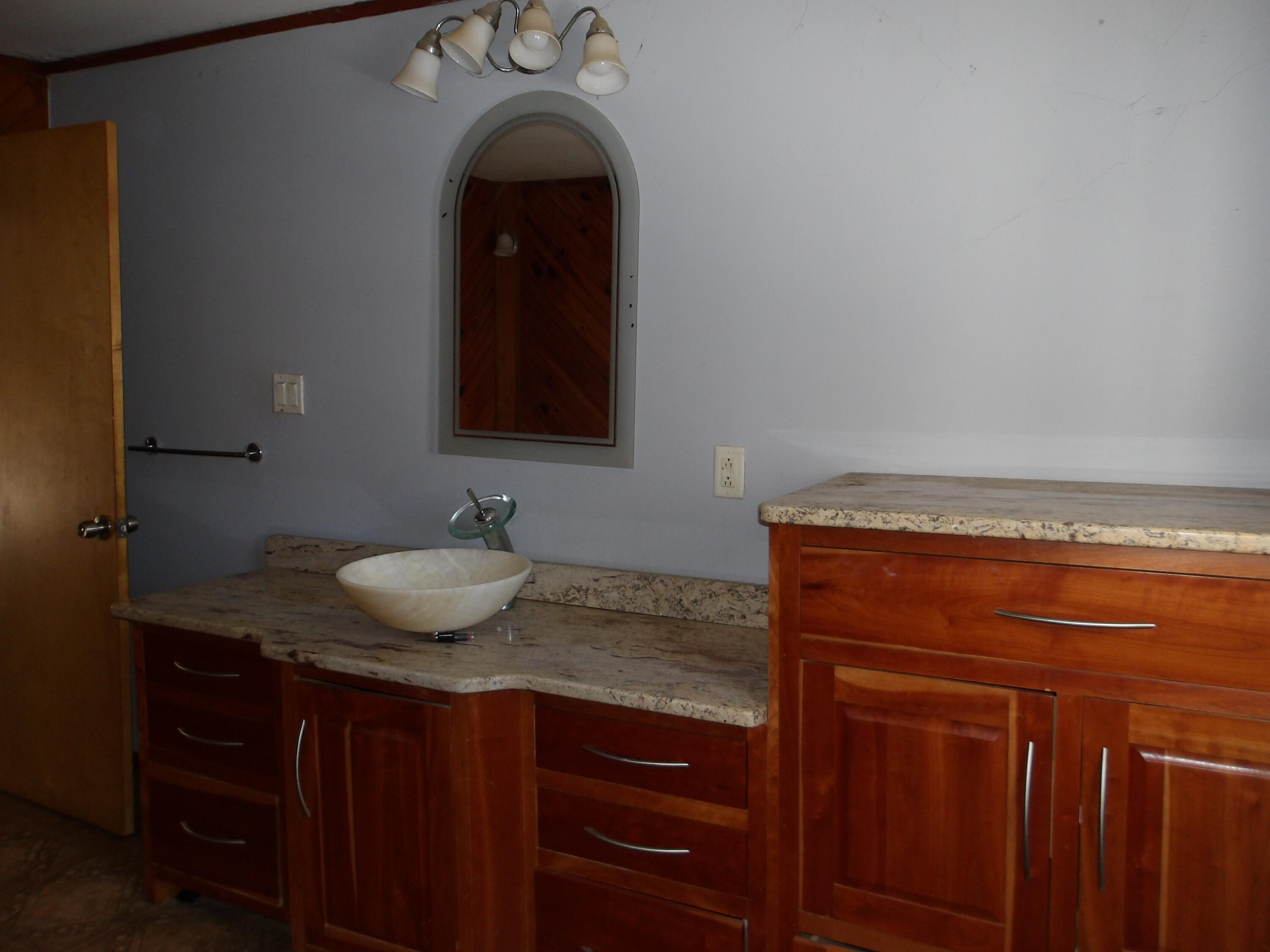 15 Garfield Street Madison, ME 04950 - Photo 20 of 52 100_2871